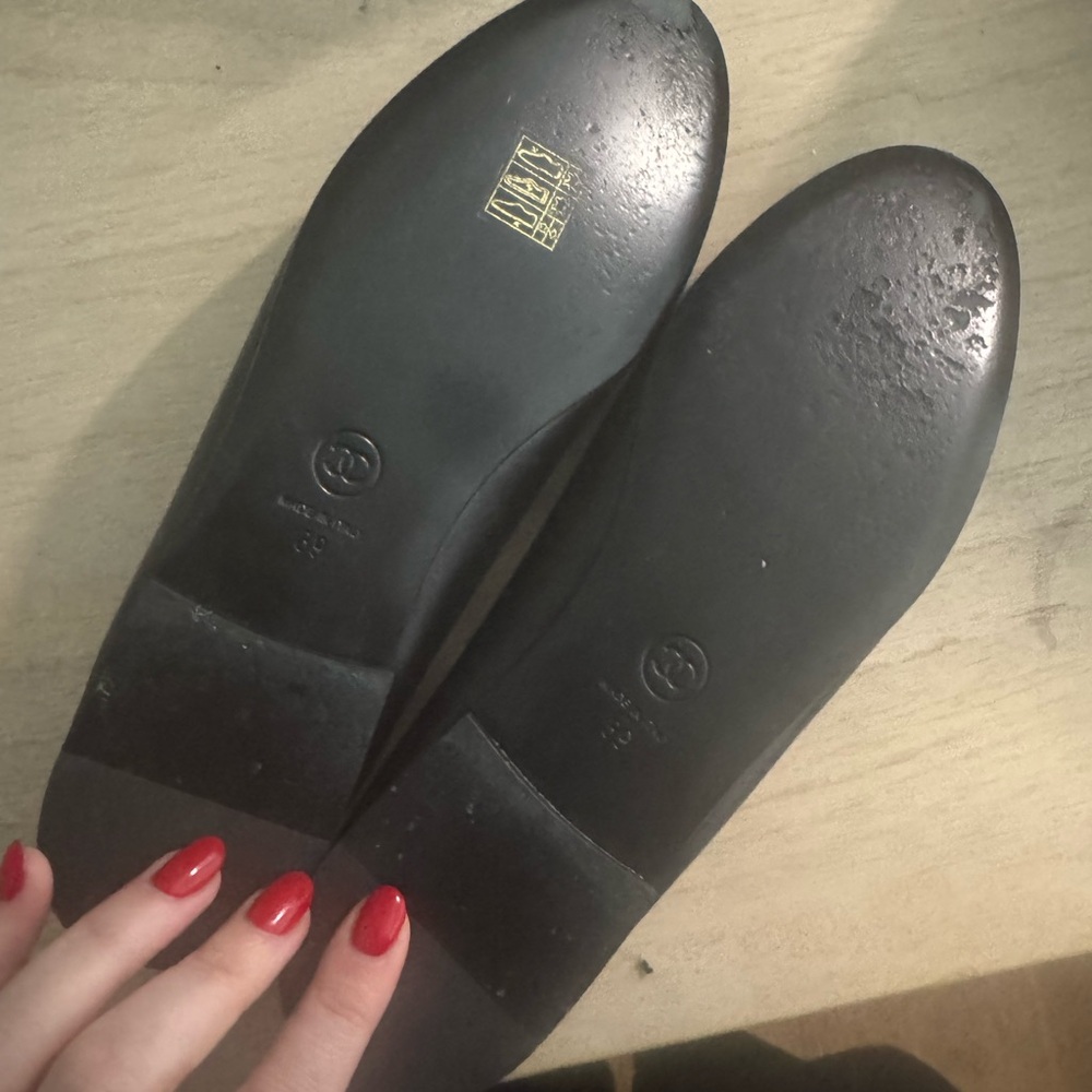 Chanel Ballet Flats in Black - Picture 14 of 16